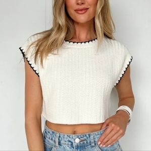 Vestique Cosmic Love Crop Top White S/M